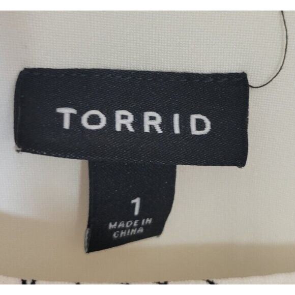 Torrid White Floral Textured Lined Knit High Neck Skater Dress Women's Size 1X - Picture 4 of 12